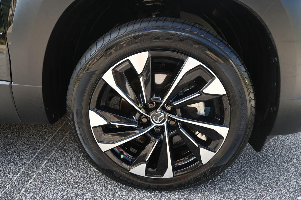 2025 MAZDA CX-5 - $32,800
