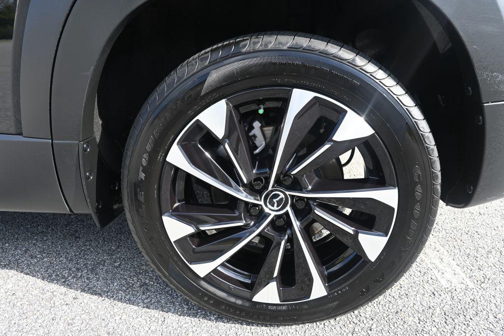 2025 MAZDA CX-5 - $32,800