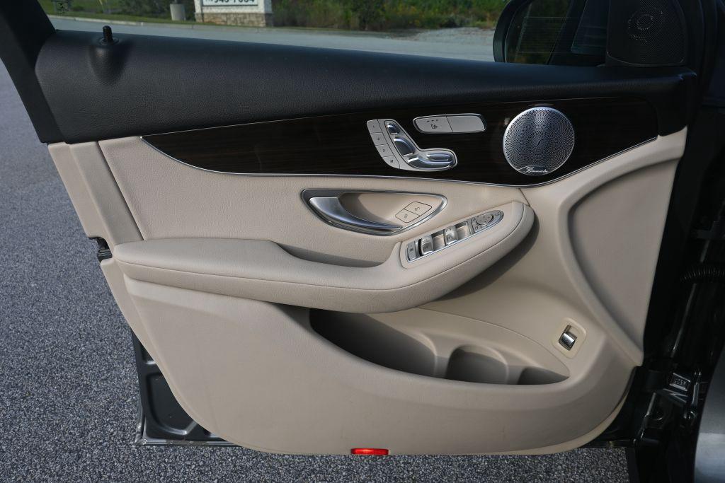 2021 Mercedes-Benz C-Class - $28,800