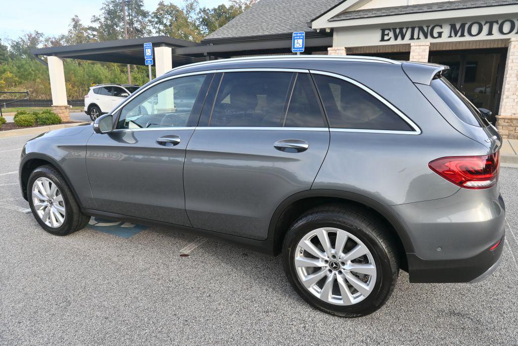 2021 Mercedes-Benz C-Class - $28,800