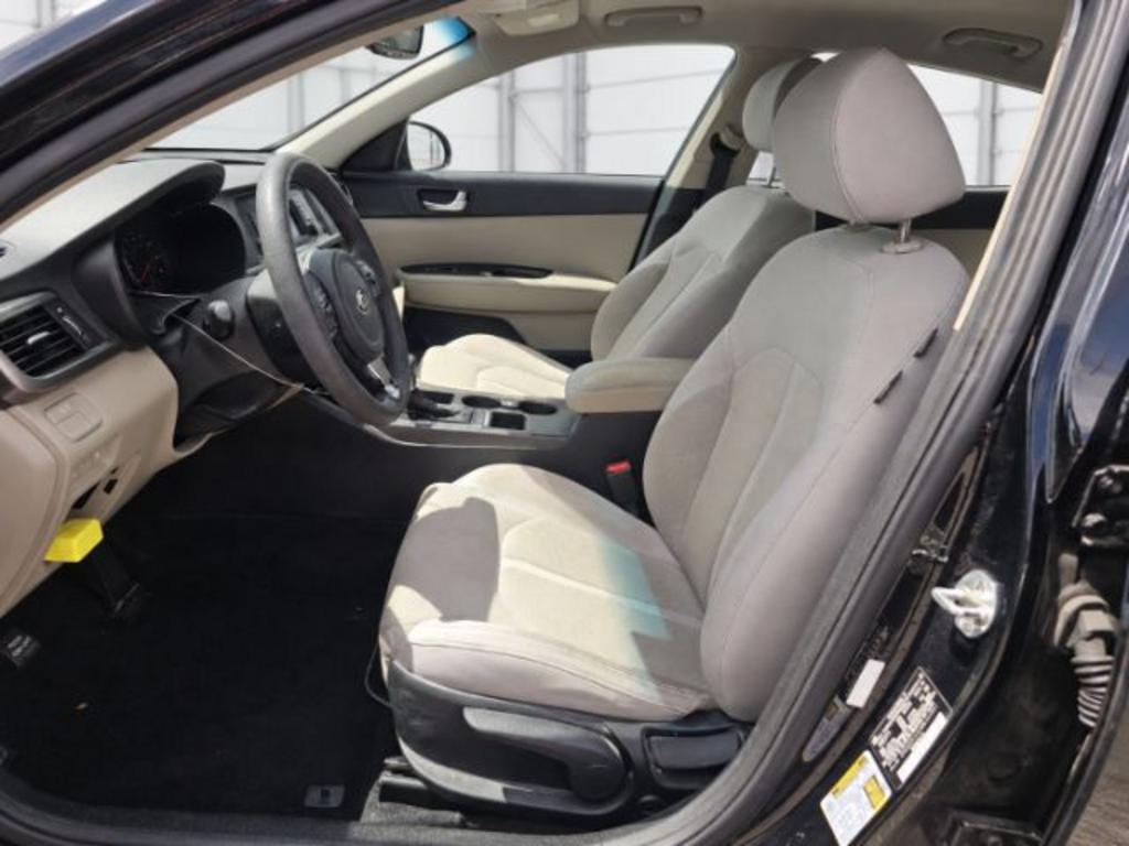 2017 Kia Optima - $9,900