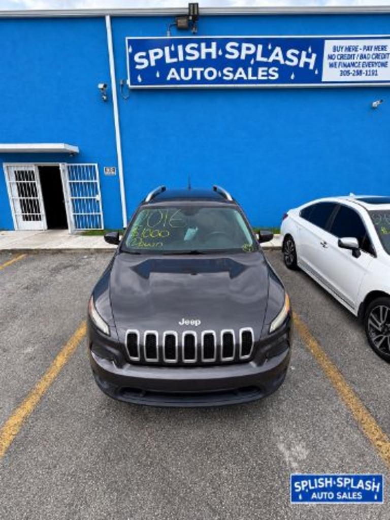 2016 Jeep Cherokee - $11,800