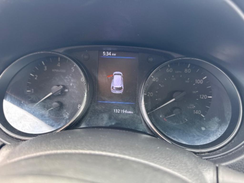 2018 Nissan Rogue - $11,800