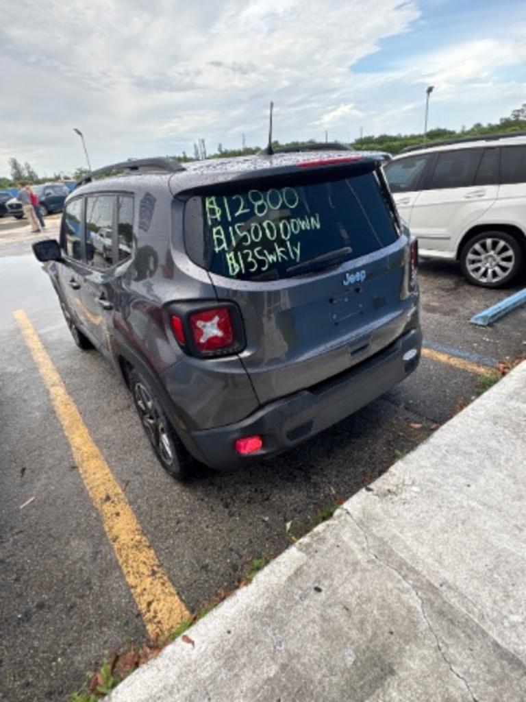 2018 Jeep Renegade - $12,800