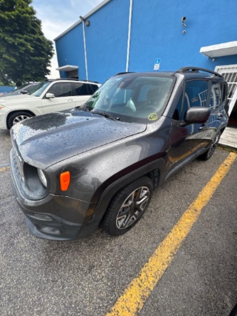 2018 Jeep Renegade - $12,800