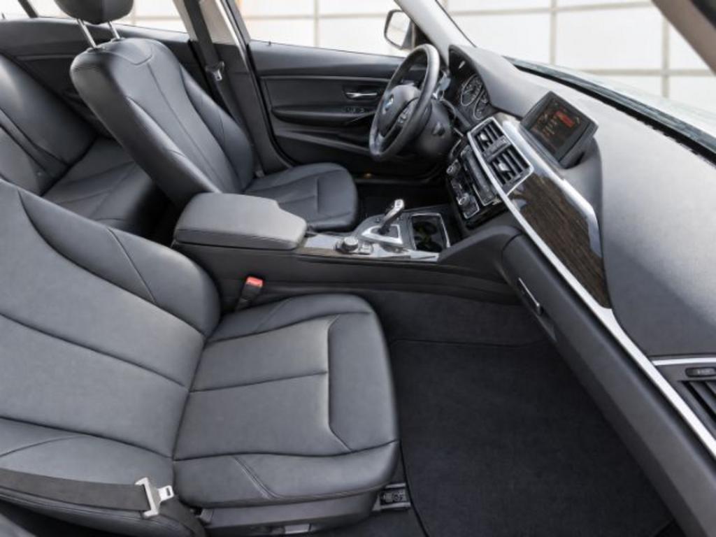 2016 BMW 320i - $13,800