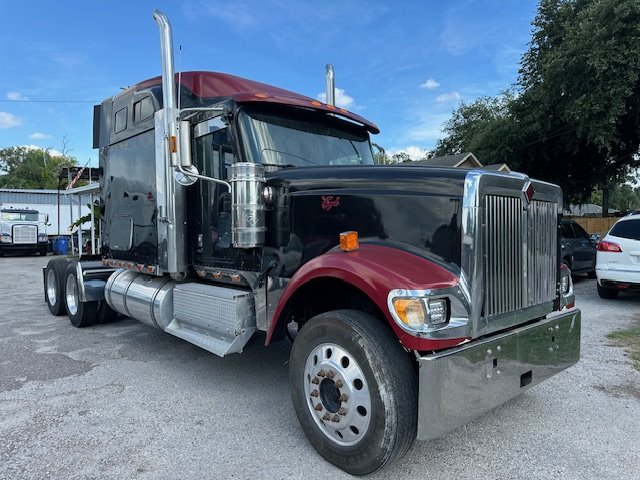 2000 International 9200