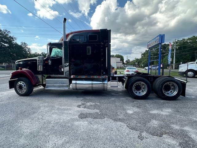 2000 International 9200
