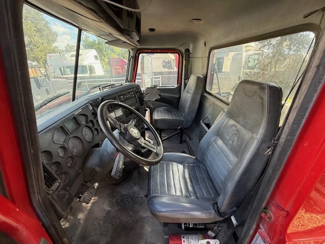 2013 Mack CXU