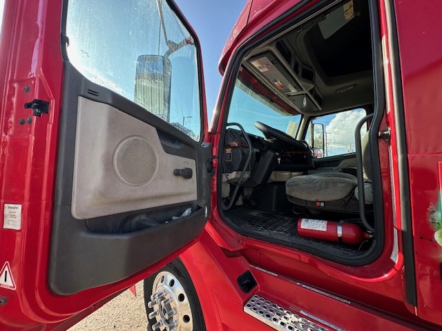 2012 Volvo Vnl