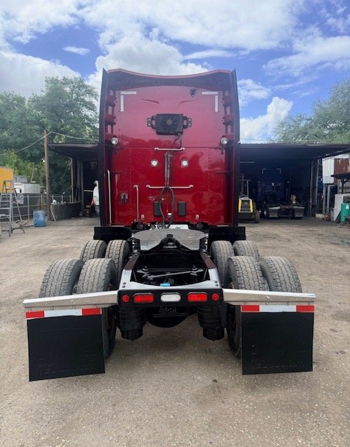 2022 Peterbilt 579