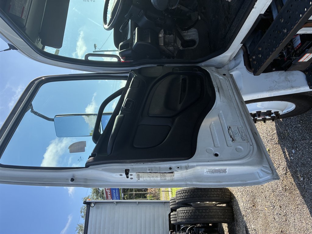2018 Hino 268