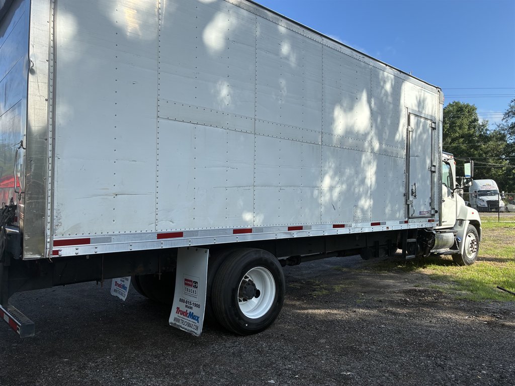 2018 HINO Conventional Type Truck