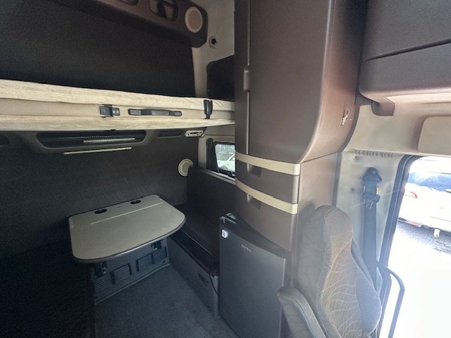 2012 Volvo Vnl