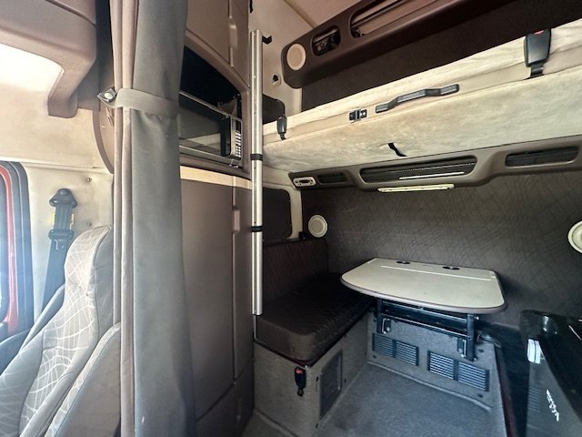 2012 Volvo Vnl