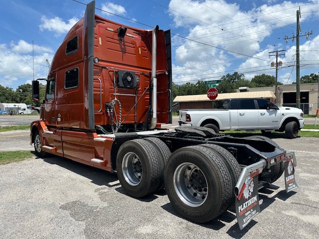 2012 Volvo Vnl