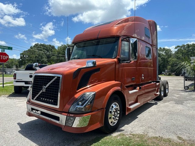 2012 Volvo Vnl