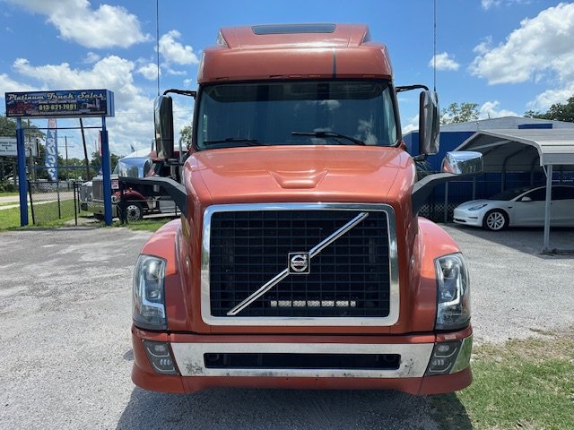 2012 Volvo Vnl