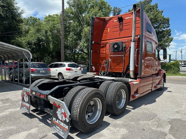 2012 Volvo Vnl