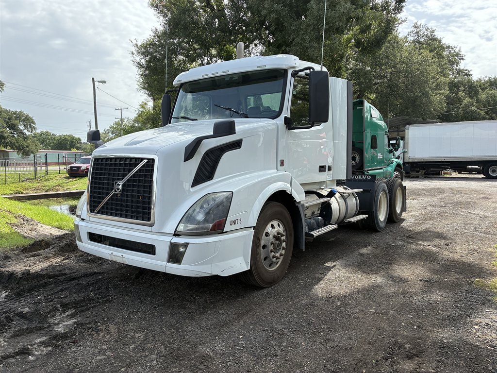 2016 Volvo VNL