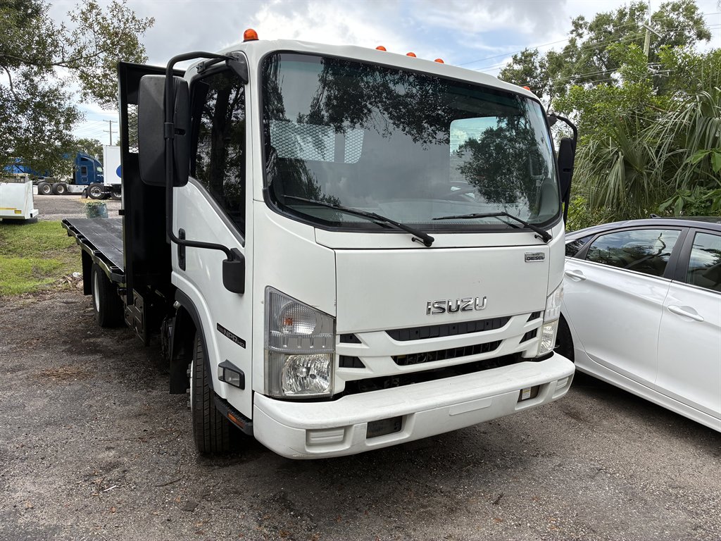 2017 Isuzu Npr-hd