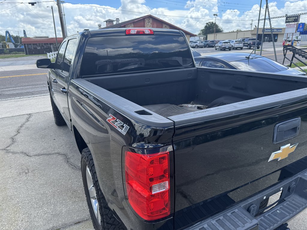 2017 Chevrolet Silverado - $21,980