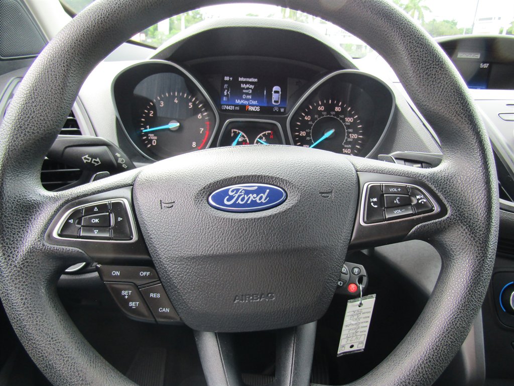 2017 Ford Escape - $12,999