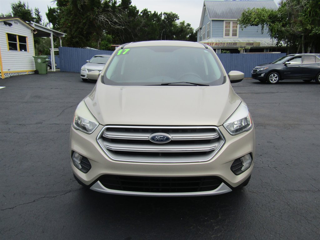 2017 Ford Escape - $12,999