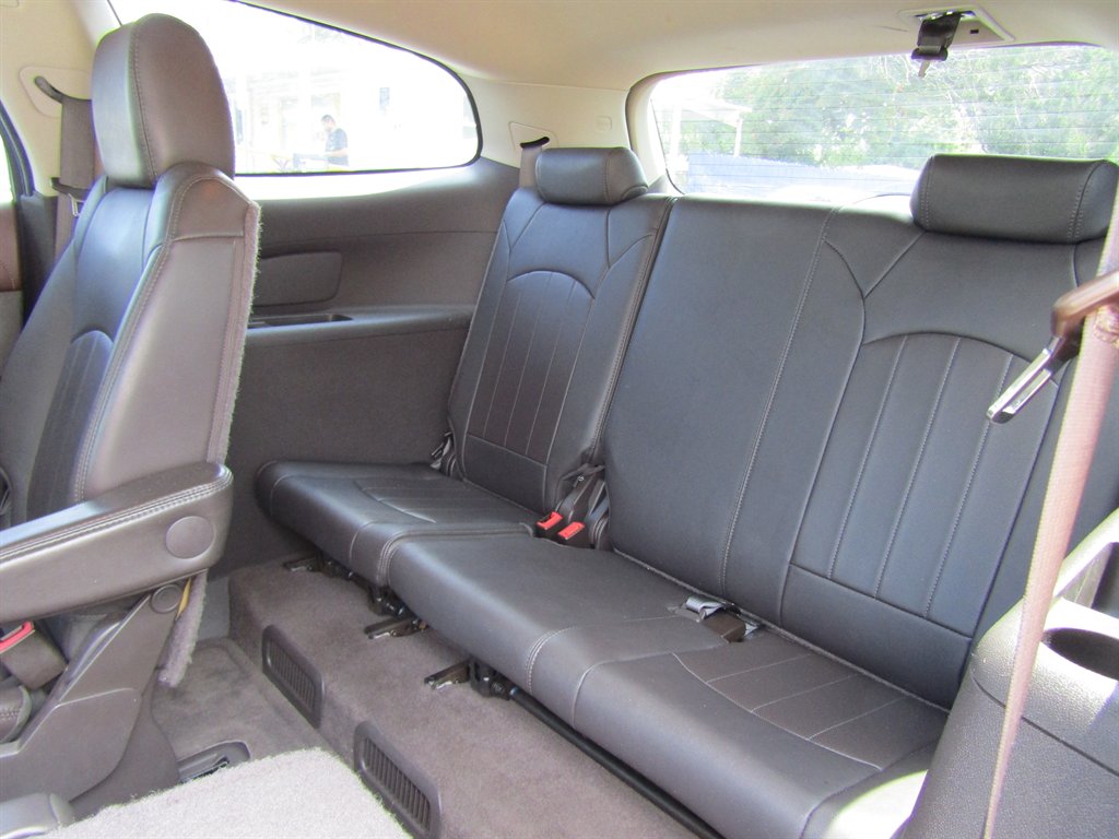 2014 Buick Enclave - $11,999