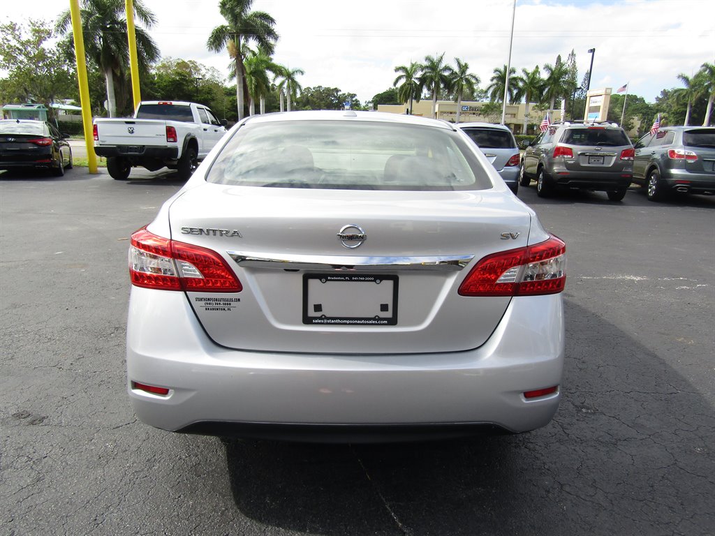 2015 Nissan Sentra S photo