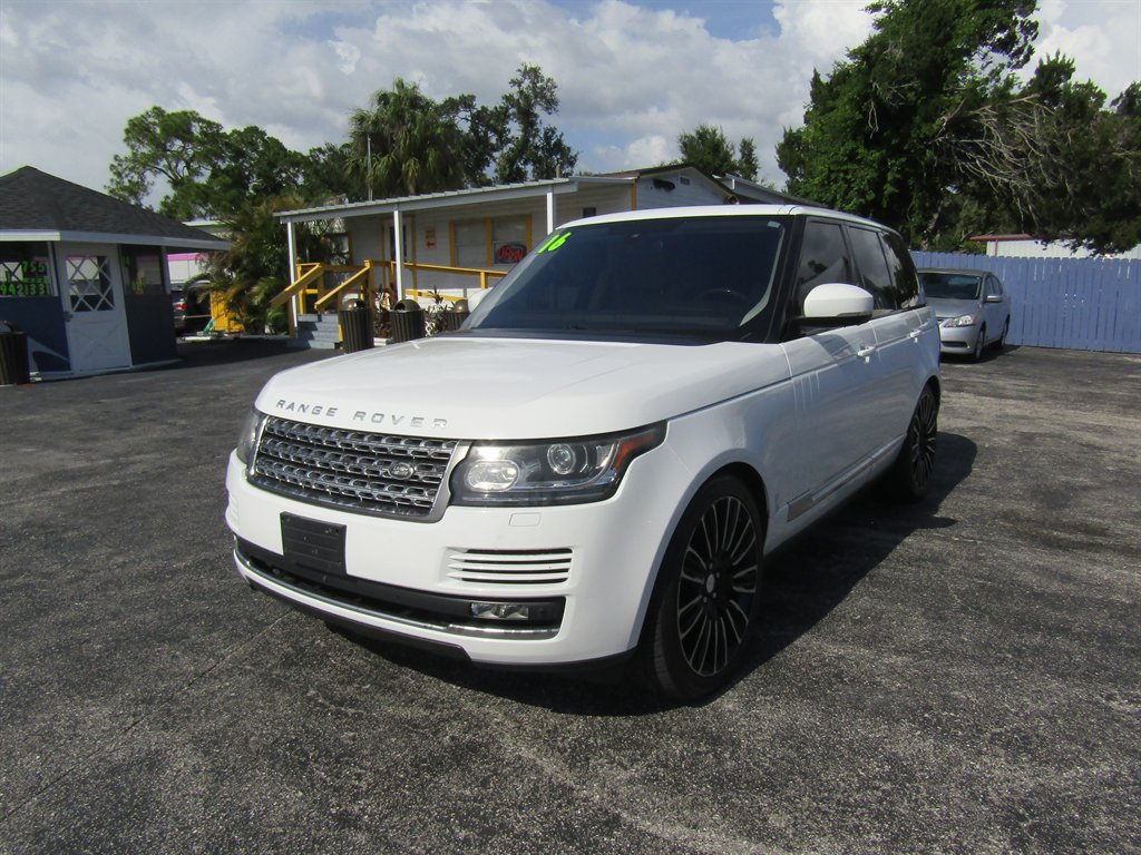 2016 Land Rover Range Rover - $18,999