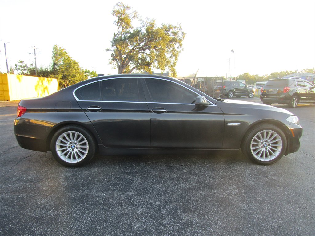 2013 BMW 535i - $8,999