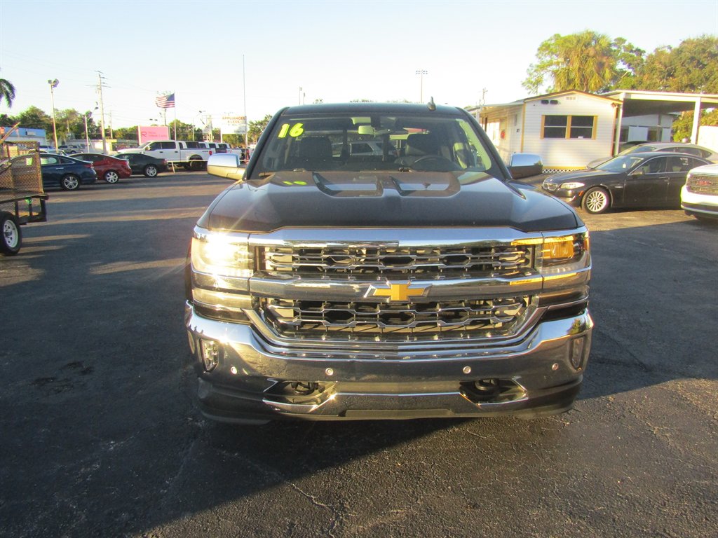 2016 Chevrolet Silverado 1500 - $18,999