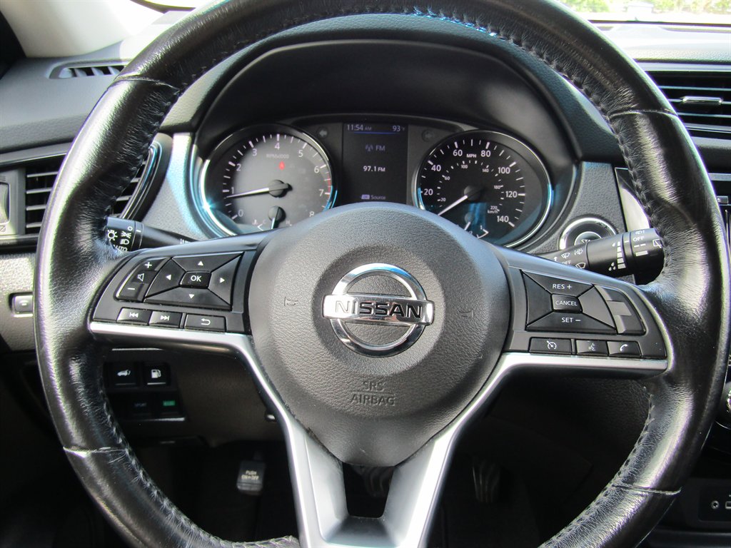 2018 Nissan Rogue - $11,999