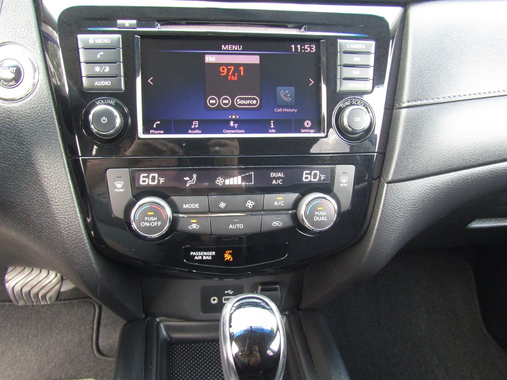 2018 Nissan Rogue - $11,999