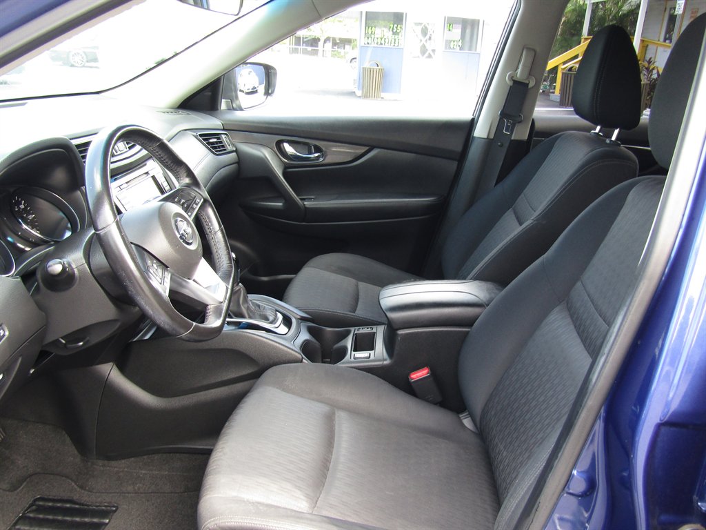 2018 Nissan Rogue - $11,999