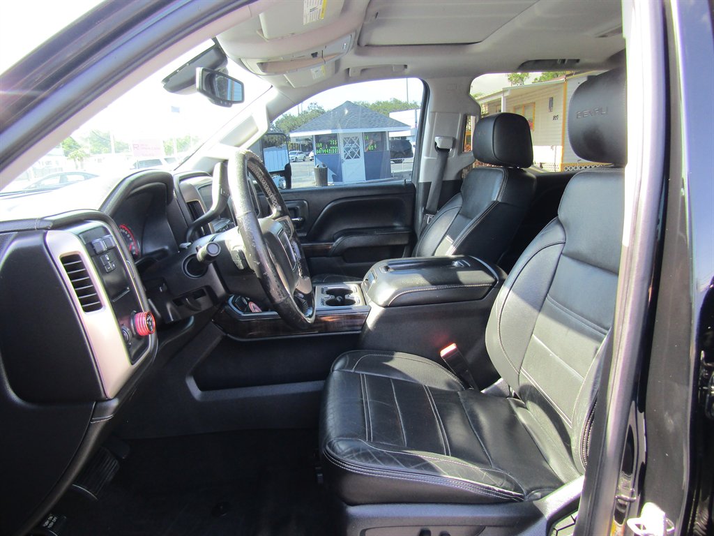 2015 GMC Sierra - $17,999