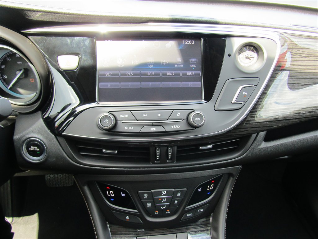2017 Buick Envision - $12,999