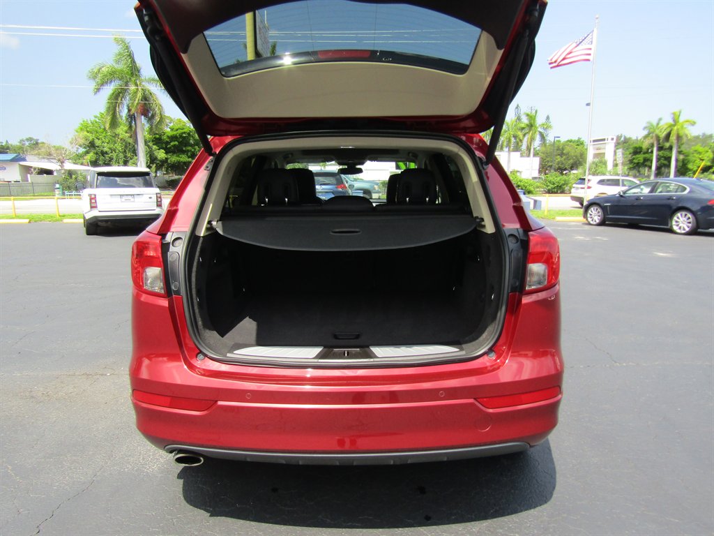 2017 Buick Envision - $12,999