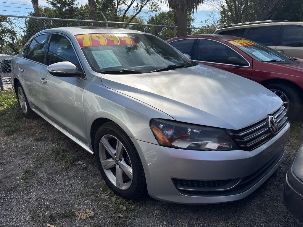 2012 Volkswagen Passat - $7,999