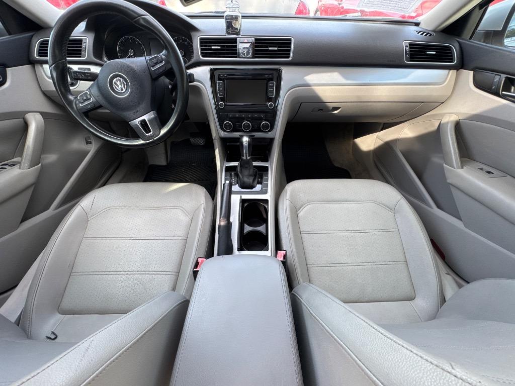 2012 Volkswagen Passat - $7,999