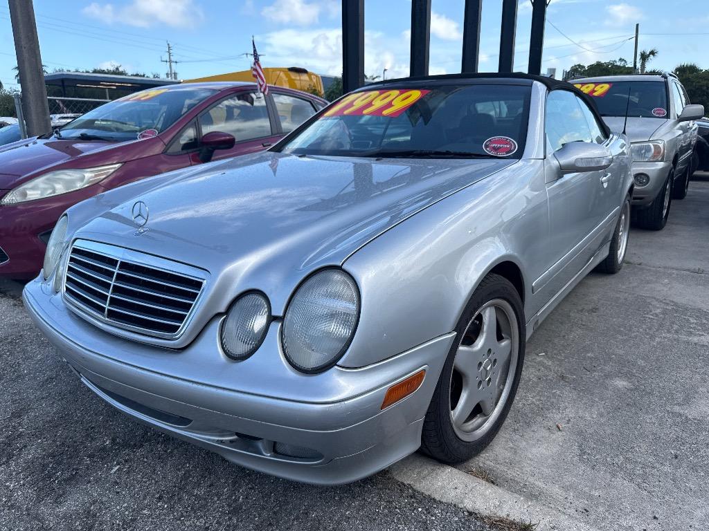 2001 Mercedes-Benz CLK-Class - $7,999