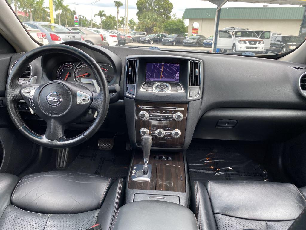 2013 Nissan Maxima - $9,995