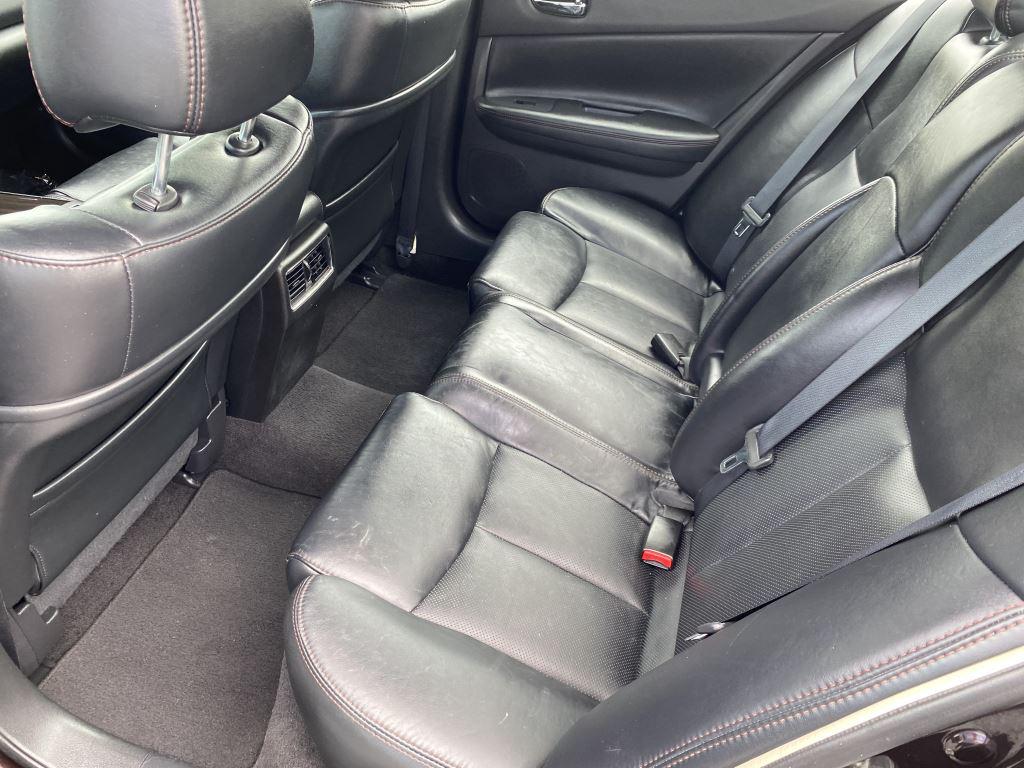 2013 Nissan Maxima - $9,995