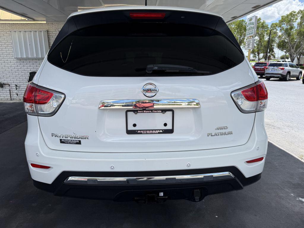 2013 Nissan Pathfinder - $9,995