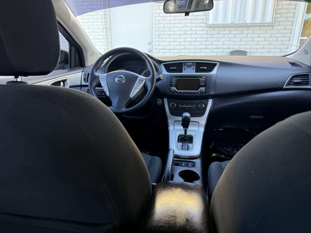 2015 Nissan Sentra - $8,995