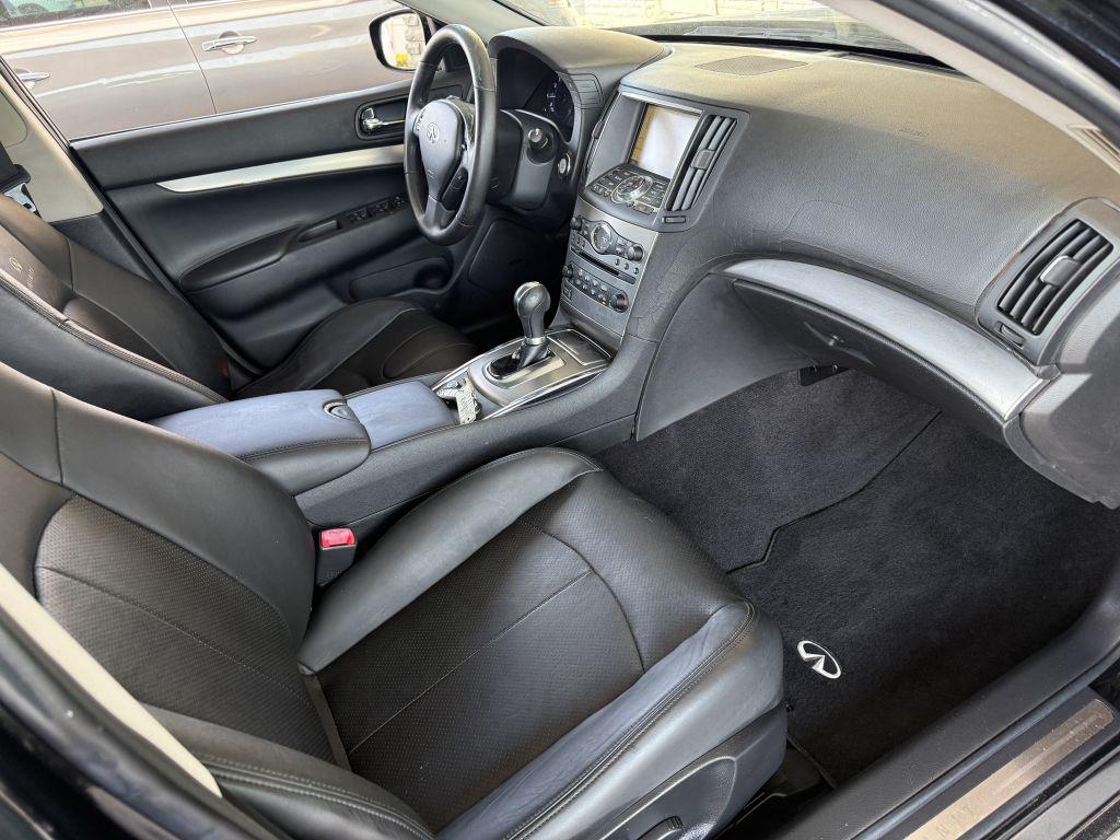 2010 Infiniti MDX photo