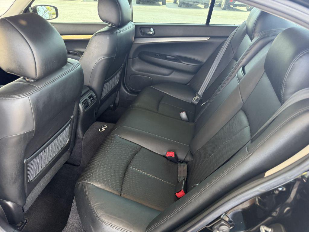 2010 Infiniti MDX photo