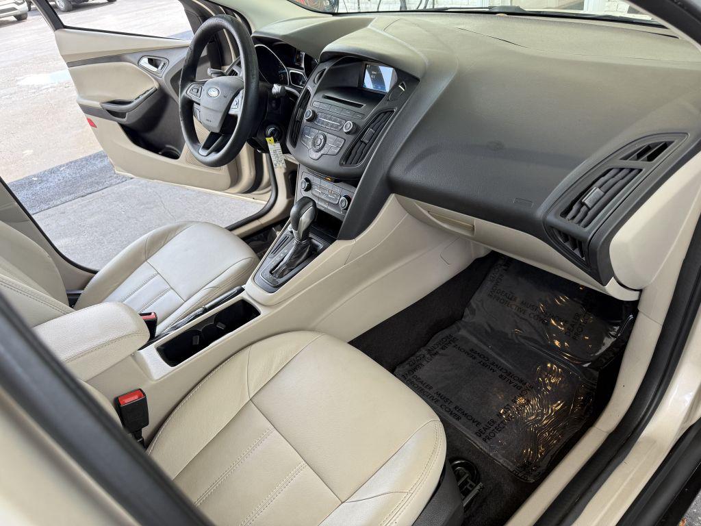 2017 Ford Focus - $9,495