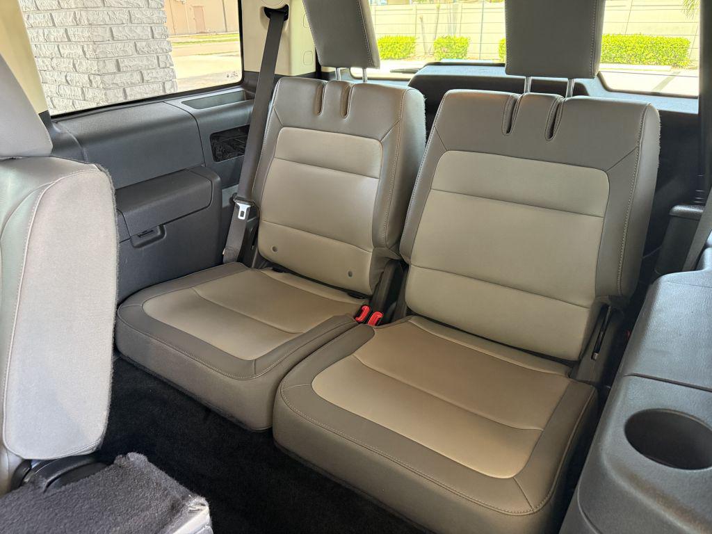 2018 Ford Flex - $11,500